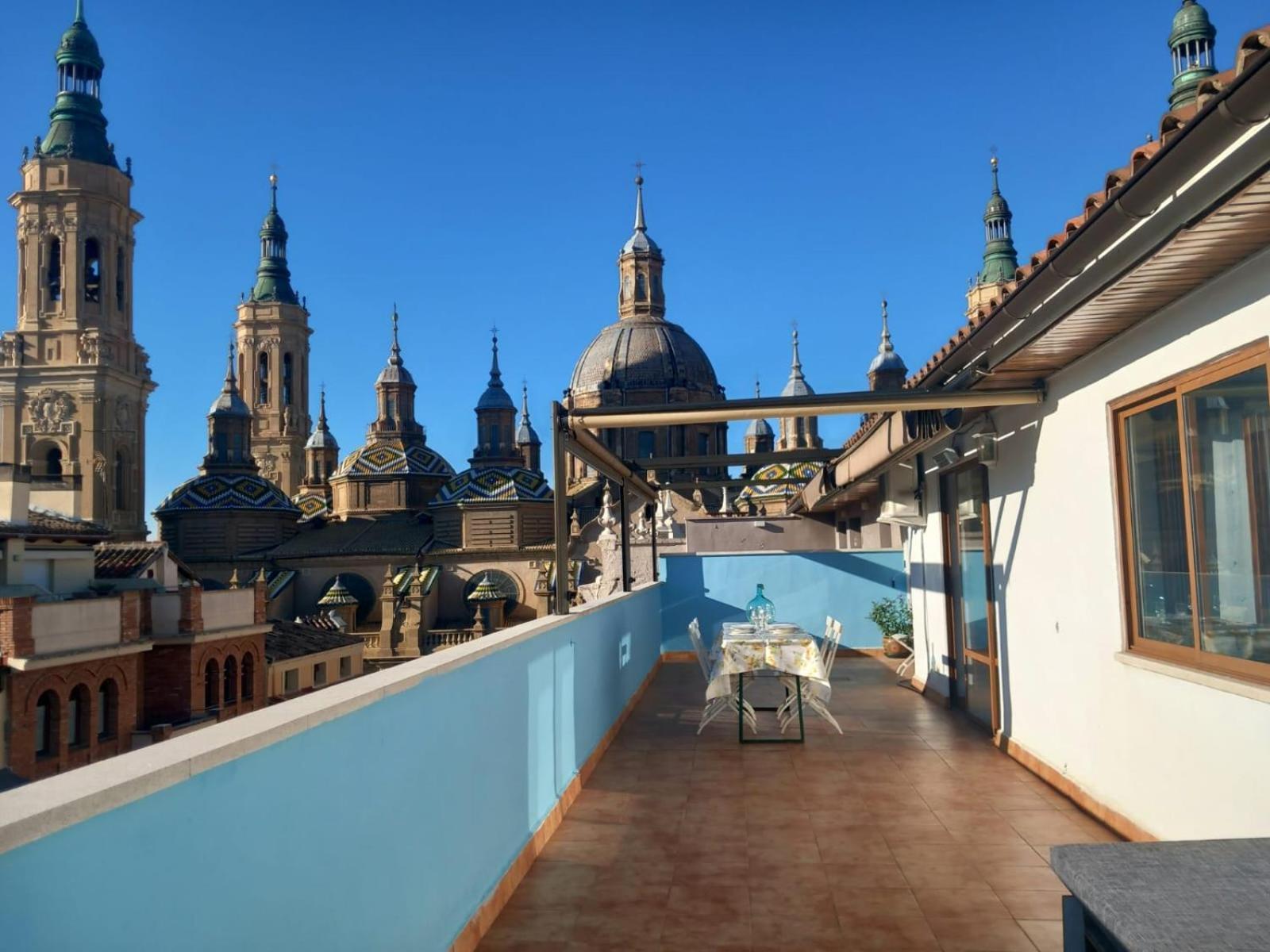 La Terraza Del Pilar Daire Zaragoza Dış mekan fotoğraf